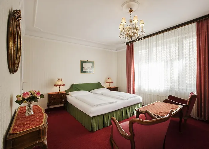 Hotel Suzanne