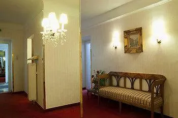 Hotel Suzanne